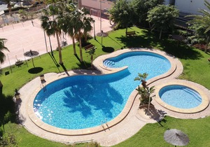 Costa Blanca, 1st line to the sea in El Campello. With private sun terrace, Beautiful resort