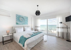COSTA VASIA Seaside Suites and Apartments