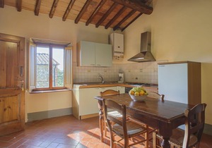 Cosy apartment for 4 people with pool, WIFI, TV, patio, pets allowed, panoramic view and parking