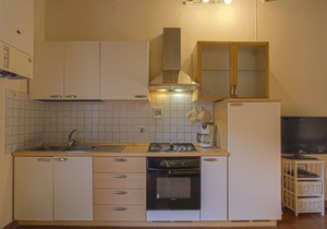 Cosy apartment with pool, WIFI, TV, patio, pets allowed, panoramic view and parking