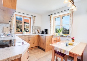 Cosy Apartment "Bergblick" with Garden, Terrace & Wi-Fi; Parking Available