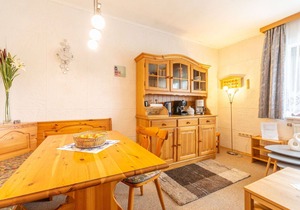 Cosy apartment for 2 people with WIFI, TV, terrace and parking