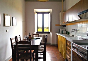 Cosy apartment in villa for 6 guests with WIFI, pool, TV and panoramic view