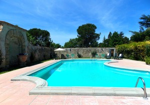 Cosy apartment in villa for 6 guests with WIFI, pool, TV and panoramic view