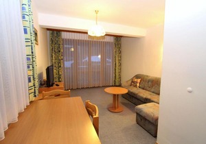 Cosy Apartment in Weissensee near Ski Lift