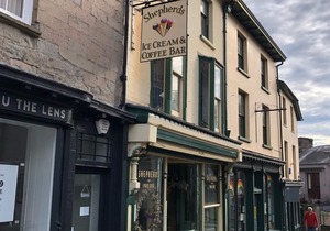Cosy, quiet two bedroomed cottage in the centre of Hay on Wye.