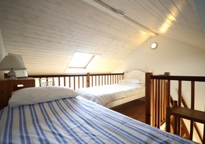 Cosy studio flat with lovely waterside views, near beach in Bantham, South Devon