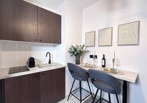 Cosy studio for 3, Metro and attractions nearby