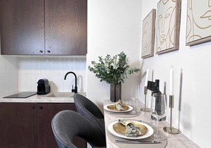 Cosy studio for 3, Metro and attractions nearby
