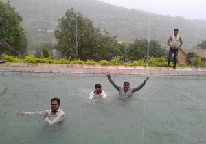 Cottage 2 & Swimming Pool Lonavala