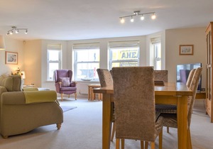 Cottage ∙ 3 bedrooms ∙ 6 guests