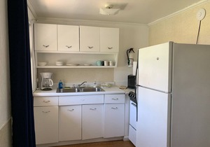 Cottage Cove · Lake Huron Beach Cottage No. 2