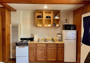 Cottage Cove · Lake Huron Beach Cottage No. 8W