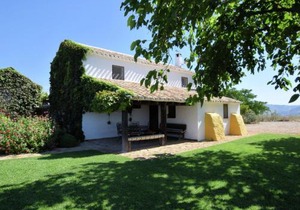 Cottage in Fuentes de Cesna with swimming pool