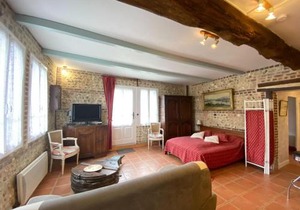 Cottage near Étretat Cliffs with Private Garden