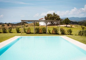Cottage with Pool, Vineyard and Breathtaking Views (Ollastru)