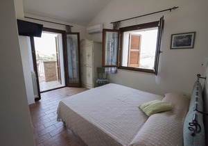 Country House The house of Carla-SWIMMING POOL and WI FI Free-TRILOCALE 3 km from the SEA