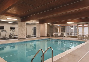 Country Inn & Suites by Radisson, Ft. Atkinson, WI