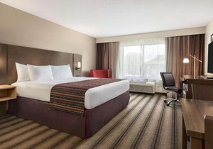 Country Inn & Suites by Radisson, St Cloud West, MN