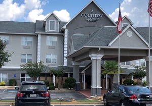 Country Inn & Suites by Radisson, McDonough, GA