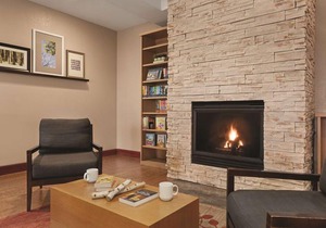 Country Inn & Suites by Radisson Willmar MN