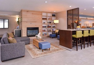 Country Inn & Suites by Radisson, Omaha Airport, IA
