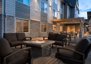 Country Inn & Suites by Radisson St Cloud West MN