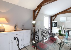Countryside Retreat with Private Spa in Nueil sur Layon, Near Vineyards and Loire Castles