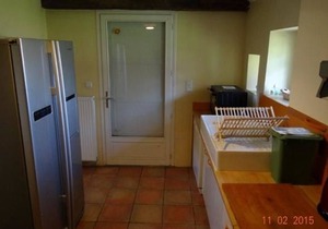 Countryside Retreat: Renovated Farmhouse 5km from Major Shopping, 7km from Le Mans