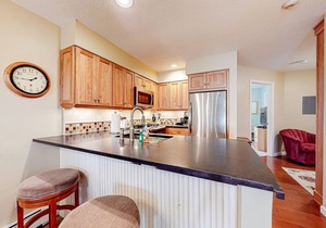 Coveted Ski-In/Ski-Out Winterplace Condo with Hot Tubs, Indoor Pool & Fireplace
