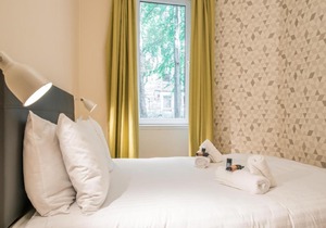 Cozy 1 bed Apartment in Edinburgh w/free parking!
