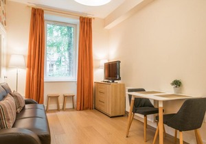 Cozy 1 bed Apartment in Edinburgh w/free parking!
