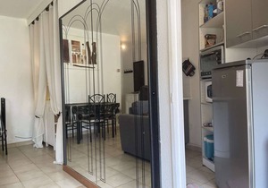 Cozy 1BR Apartment with Pool View, Terrace, and Wi-Fi in Mandelieu-la-Napoule