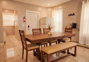 Cozy apartment 1st 10min Walk Downtown and City View