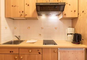 Cozy Apartment "Dolomieu 21" with Mountain View & Wi-Fi