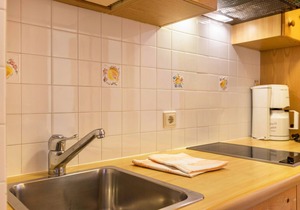 Cozy Apartment "Dolomieu 21" with Mountain View & Wi-Fi