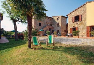 Cozy Apartment In Montaione Fi