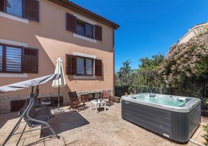 Cozy Apartment In Pula With Wifi