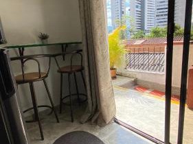 Cozy Apartment In The Poblado San Lucas