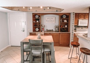 Cozy beach unit setup for vacations with kids or Couples!
