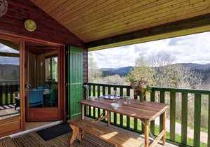 Cozy Chalet in Monts de la Madeleine - Terrace, Fishing Pond, and Hiking Trails