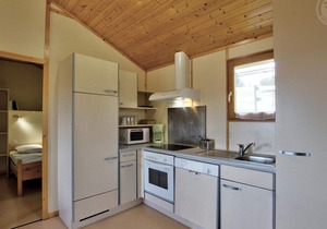 Cozy Chalet with Terrace, Near Trails and Activities, Pet-Friendly, All-Inclusive Utilities