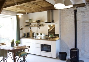 Cozy Cottage for 2 on Dairy Farm near Le Mans with Private Garden, Wood Stove & Country Charm