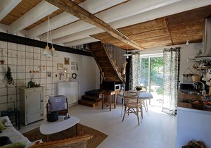 Cozy Cottage for 2 on Dairy Farm near Le Mans with Private Garden, Wood Stove & Country Charm