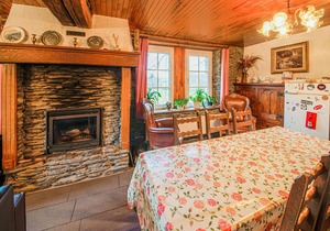 Cozy farmhouse in Brisy with sauna