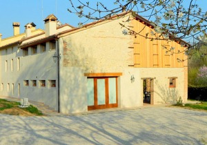 Cozy Farmhouse in Pagnano Italy near Forest