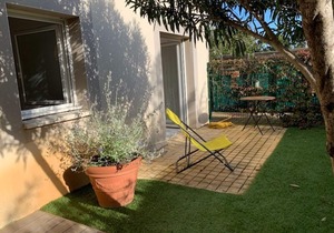 Cozy Ground Floor Apartment with Garden and Terrace in Bouzigues - 2 Keys