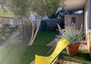Cozy Ground Floor Apartment with Garden and Terrace in Bouzigues - 2 Keys