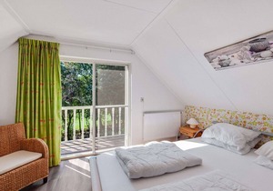 Cozy Holiday Home in Mantinge with Private Garden