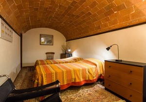 Cozy Holiday Home in Montecastelli Pisano with Balcony